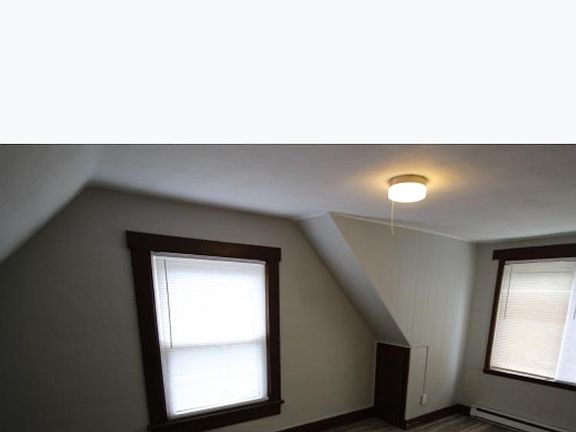2nd image of 1029 Nordale Ave
