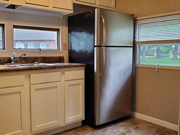 3rd image of 2 N John St #4