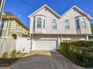 5210 Gibson St, Houston, TX 77007