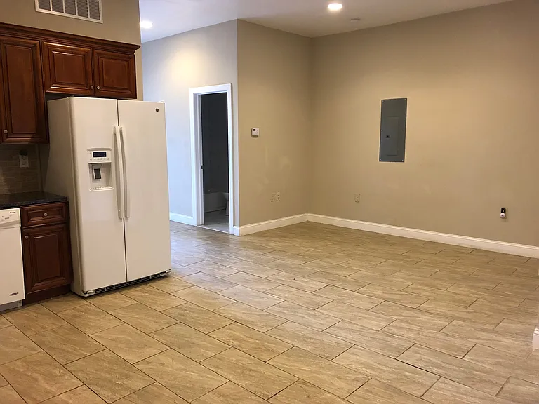910 Cherry Street — Photo 26