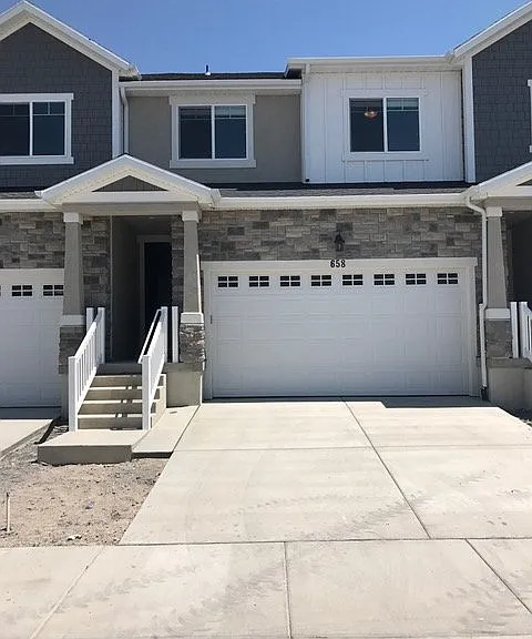 658 N Fall Creek Dr — Photo 1