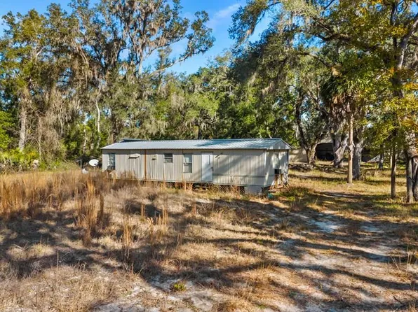 225 NE 544th St, Old Town, FL 32680