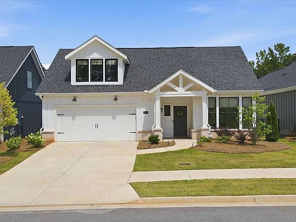 2nd image of 252 Persimmon Dr