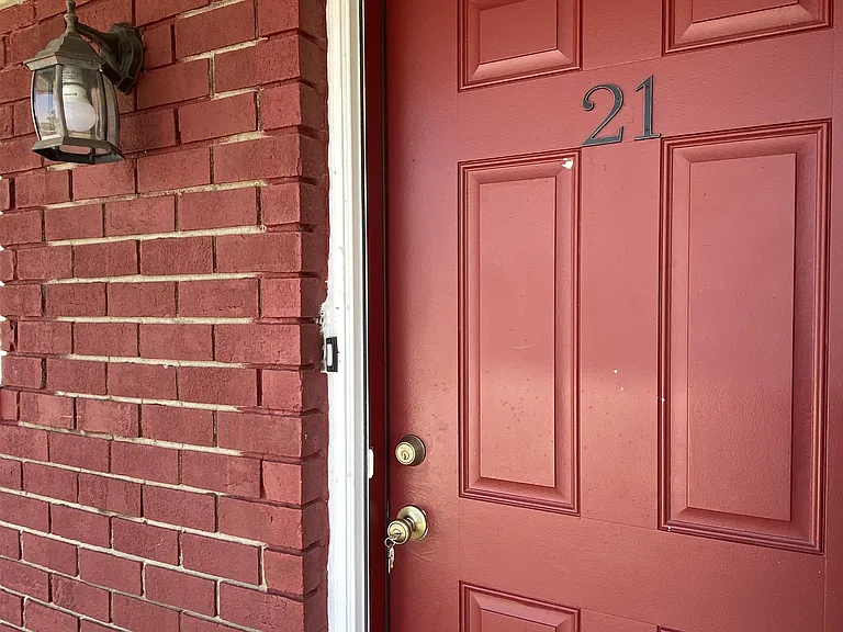 816 Shaw Mill Rd #21 — Photo 3