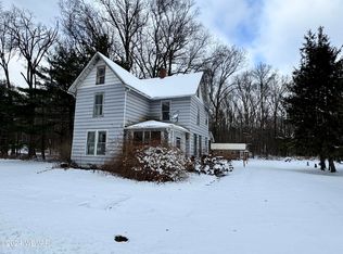 110 E Lincoln Ave, Avis, PA 17721