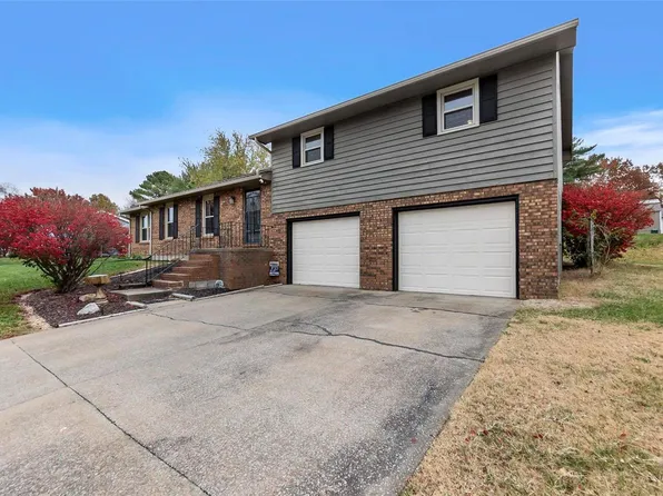 620 Charlotte Ct, Jackson, MO 63755