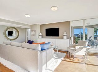 6573 Marissa Loop APT 202, Naples, FL 34108