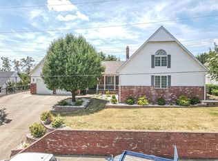 2209 Autumn Rd, Poplar Bluff, MO 63901