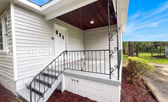 153 Carol Dr — Photo 1