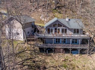 645 Buckeye Ln, Seven Devils, NC 28604