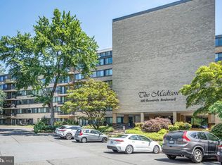 600 Roosevelt Blvd APT 510, Falls Church, VA 22044