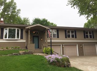 111 Fairway Dr, Clear Lake, IA 50428