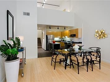 4th image of 701 Minnesota St APT 107