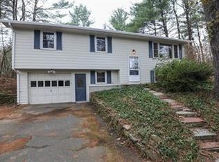 418 State St, Amherst, MA 01002