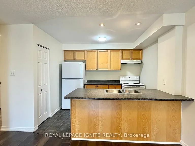 128 Aspen Springs Dr #310 — Photo 6