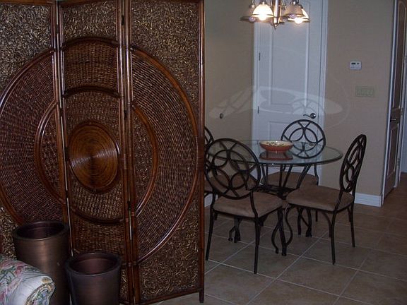 4th image of 106 W Capricorn Dr Unit B