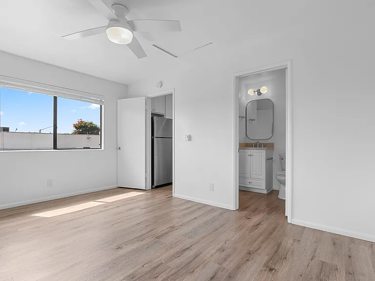 Pacific Villas — Photo 10