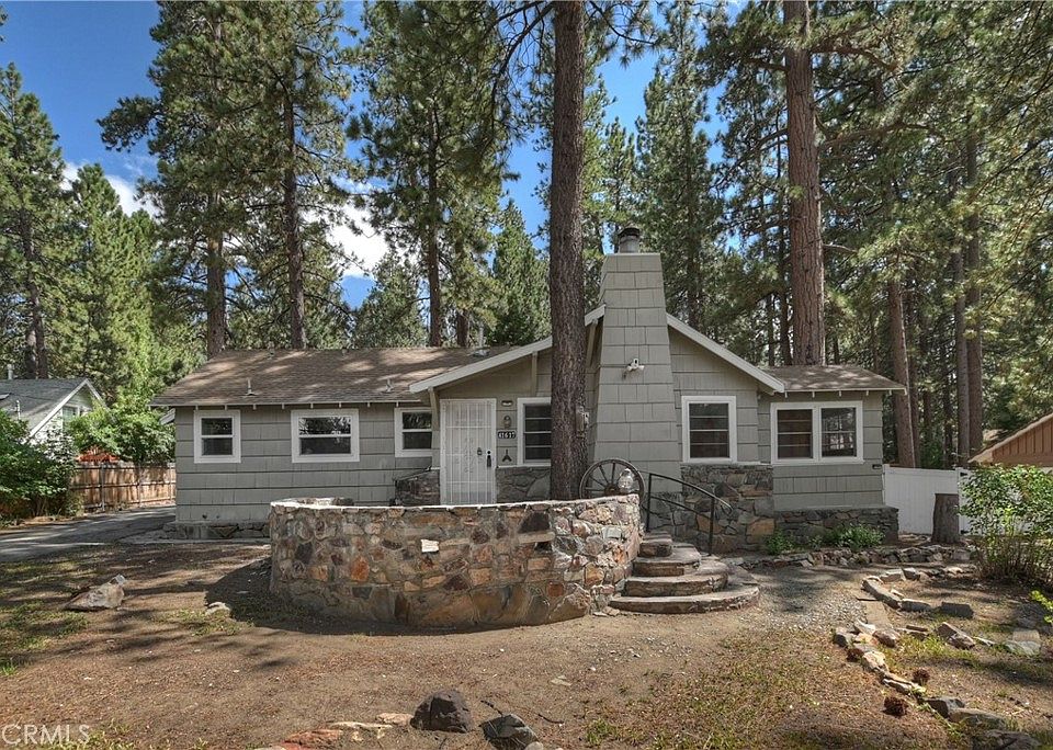 1st image of 41617 Brownie Ln