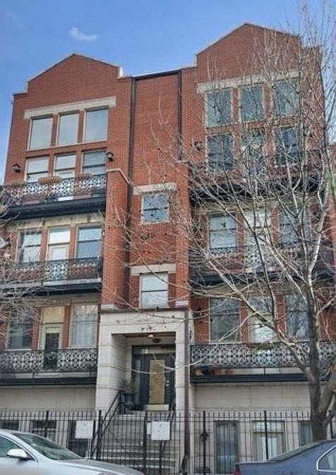 1st image of 617 N Paulina St APT 2N