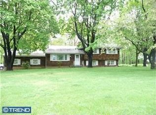 80 Johnson Dr, Belle Mead, NJ 08502