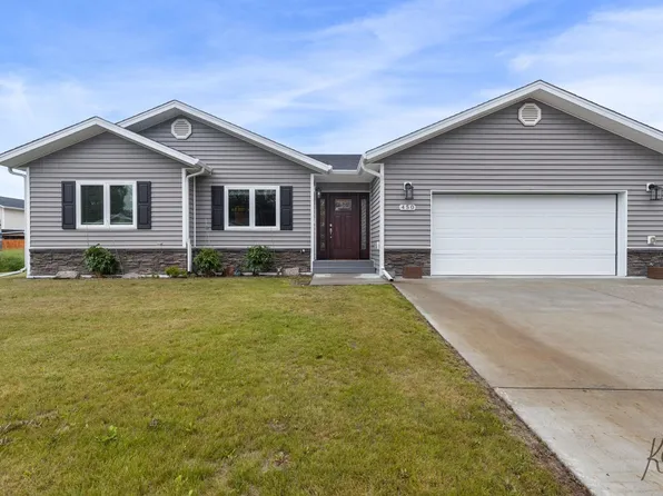 450 Jeanne Dr, Fairbanks, AK 99701