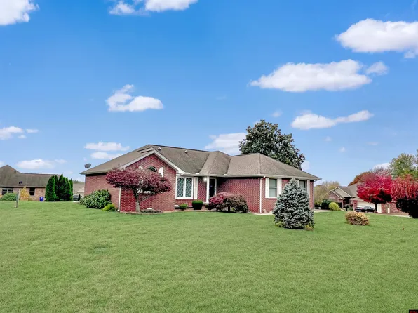 1500 Inverness Dr, Mountain Home, AR 72653