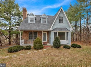 60 Pleasant Dr, Bernville, PA 19506