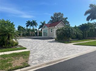 4735 Southern Breeze DR, NAPLES, FL 34114