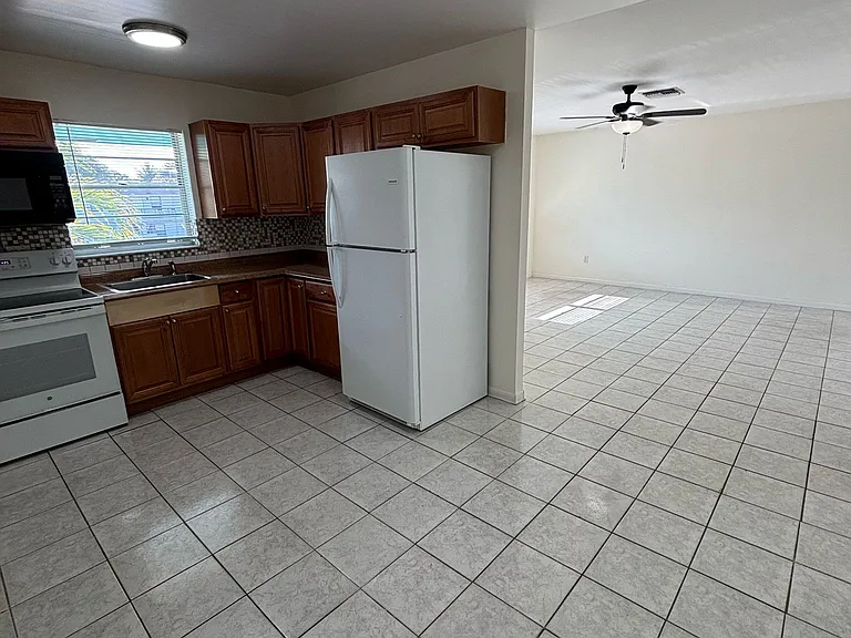 Dining area adjoining kitchen