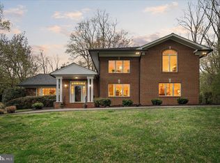 10810 Burbank Dr, Rockville, MD 20854