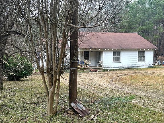 3rd image of 1050 Salem Rd