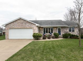 1847 Dallas Ct, Dubuque, IA 52002