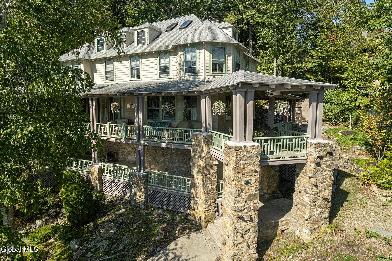 1st image of 43 Paxton Road