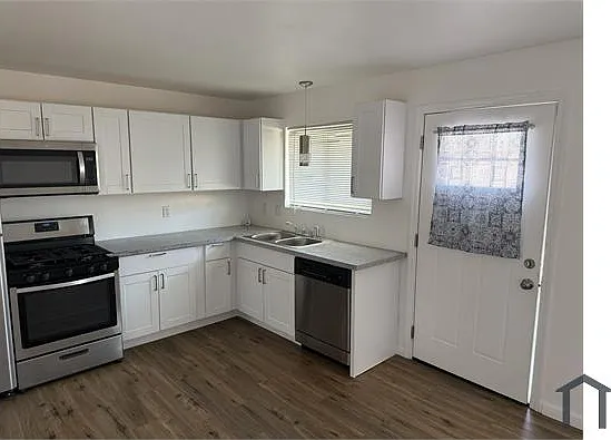 715 W Cinnabar Ave #5 — Photo 7