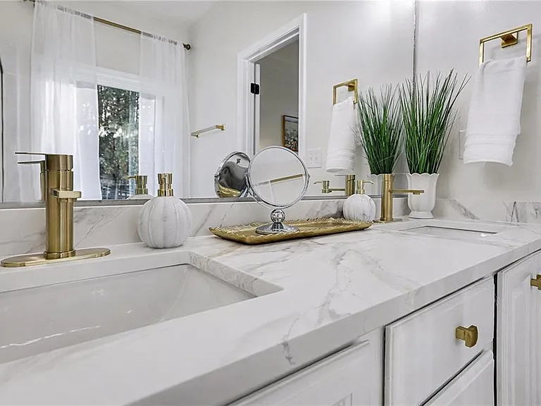 241 Nacoochee Dr — Photo 28