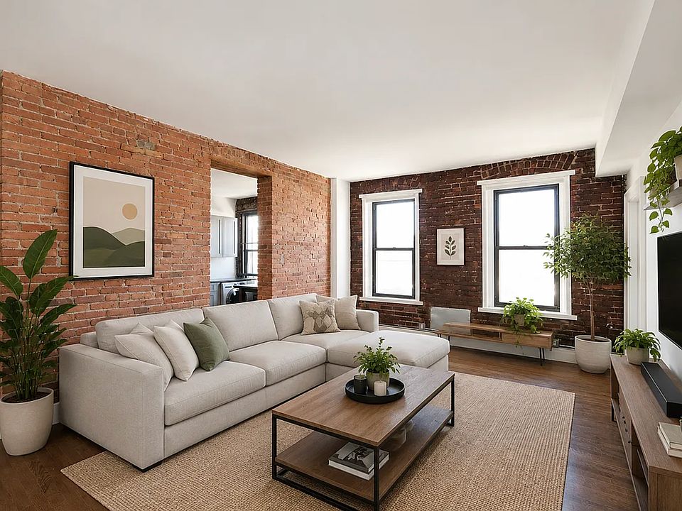 1st image of 106 Ridge St #C4