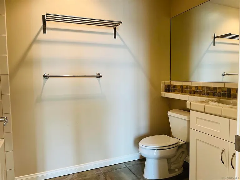 850 Beech St #704 — Photo 19