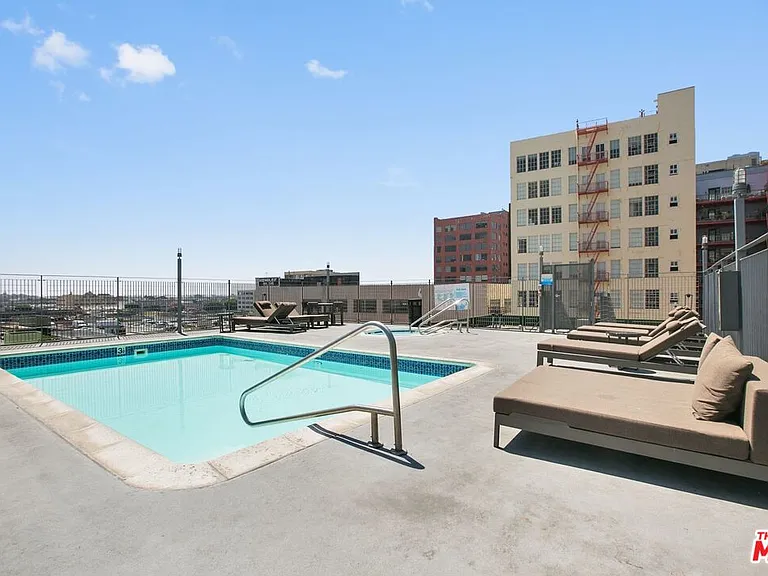 738 S Los Angeles St #407 — Photo 18