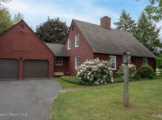 32A Sunset Ave, Kinderhook, NY 12106