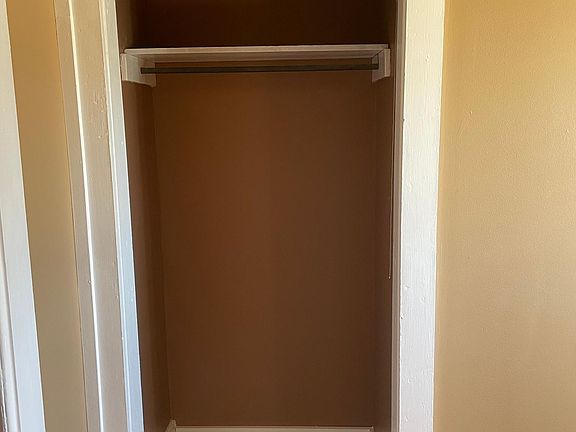 2nd image of 138 Hudson Ave Floor 1