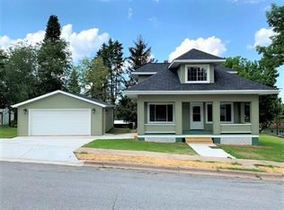 704 6th St, Marathon, WI 54448