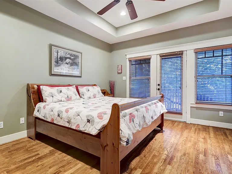1537 Blair St — Photo 7