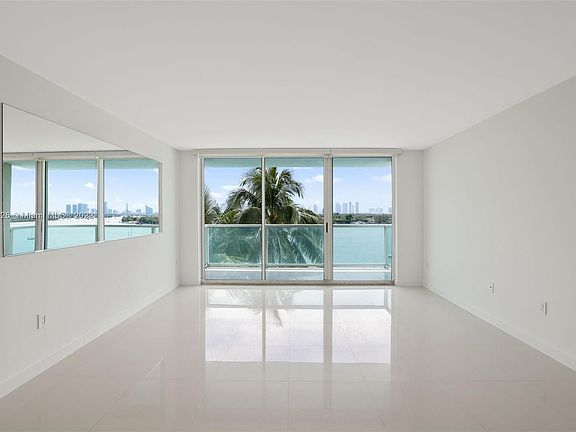 4th image of 650 West Ave APT 907