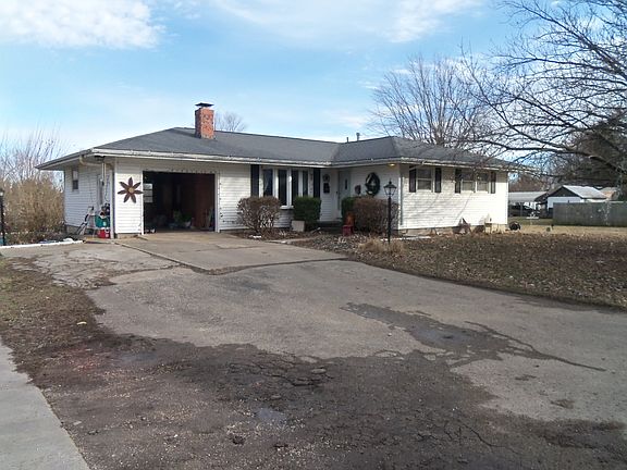 5th image of 613 E Jefferson St