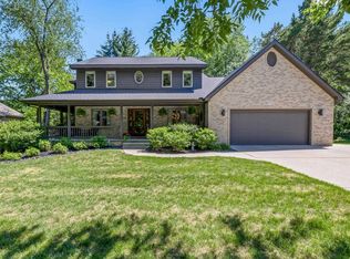 710 Honeysuckle Cir, Midland, MI 48642