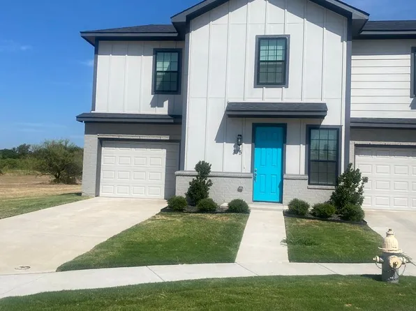 375 Hampton Pl, Burleson, TX 76028