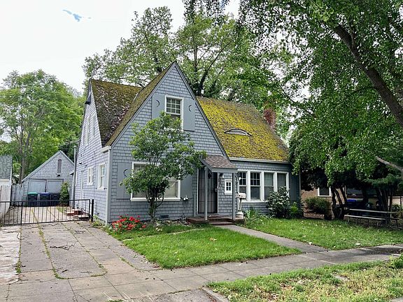 4th image of 1217 Johnson St