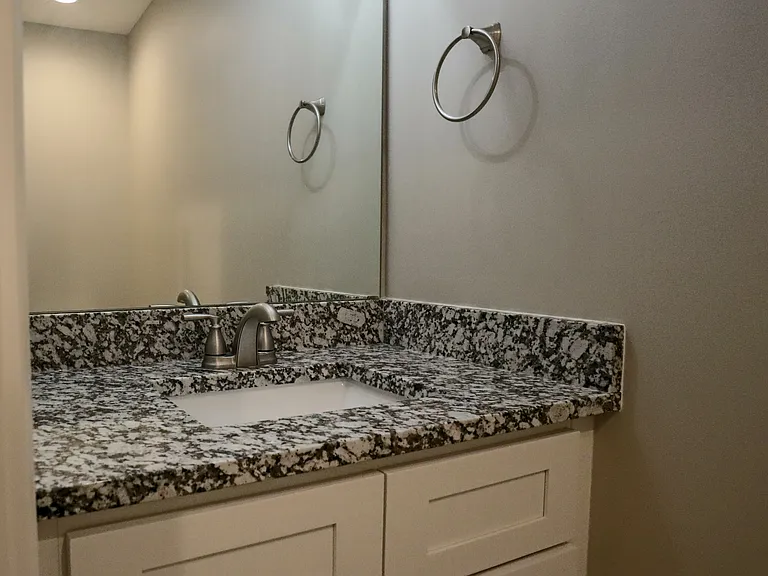 249 Oak Grove Cir — Photo 15