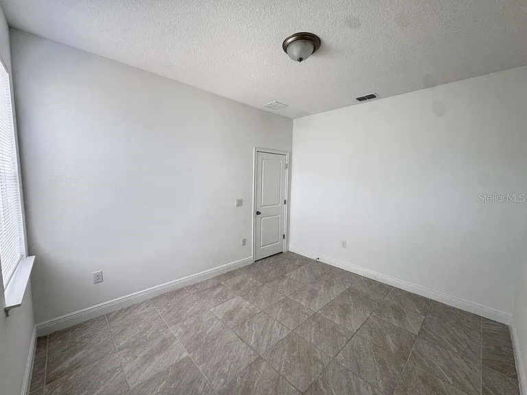 6234 SW 128th Street Rd — Photo 40