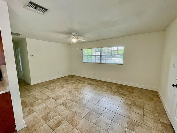 5th image of 3048 Unkaterri Ln Unit A